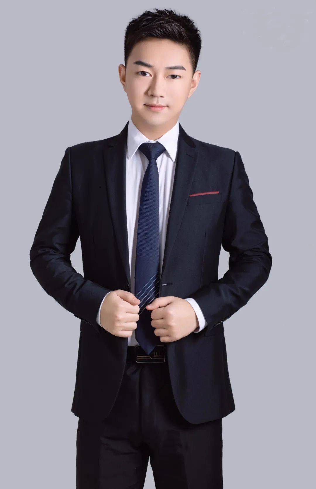 方秀均 项目运营总监